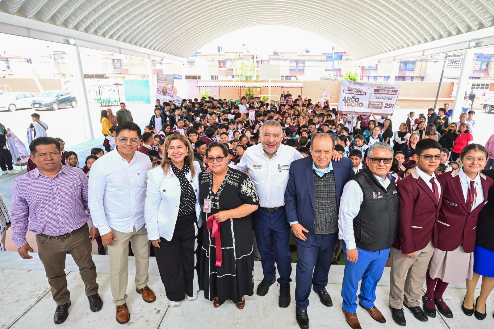 Claudia Sheinbaum y Delfina Gómez saben lo Importante Que es Apoyar a la Educación: Horacio Duarte; Entregan Arcotecho en Escuela de Cuautitlán